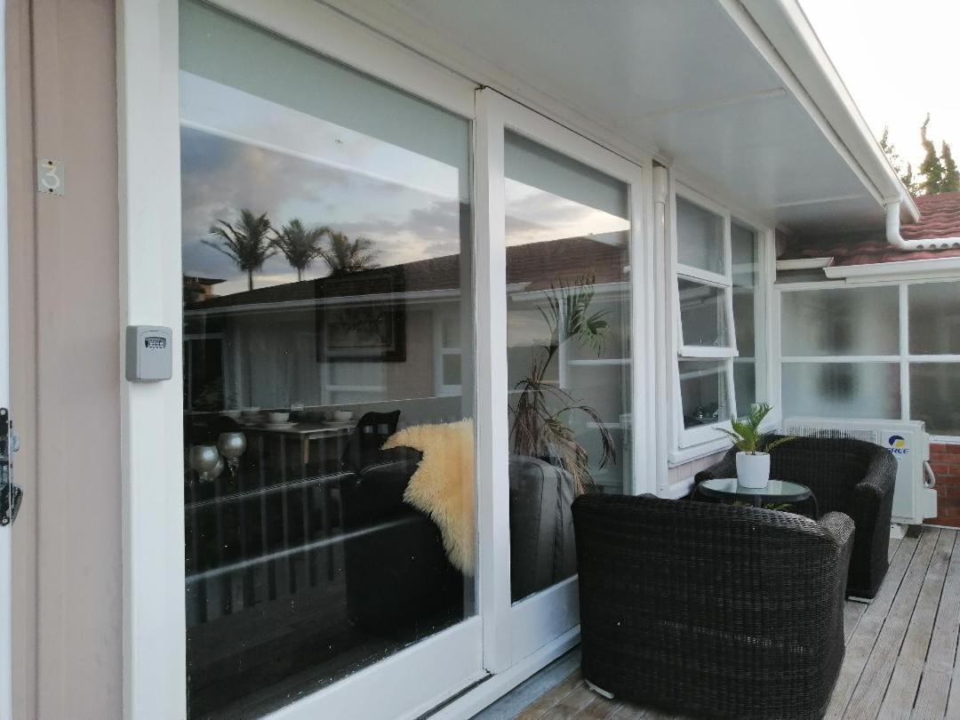 Centre Takapuna 2 Beds & Garage & Netflix Auckland Exteriör bild