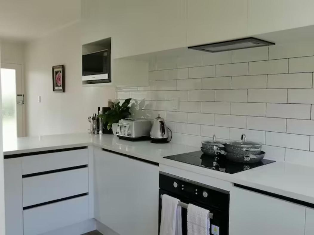 Centre Takapuna 2 Beds & Garage & Netflix Auckland Exteriör bild