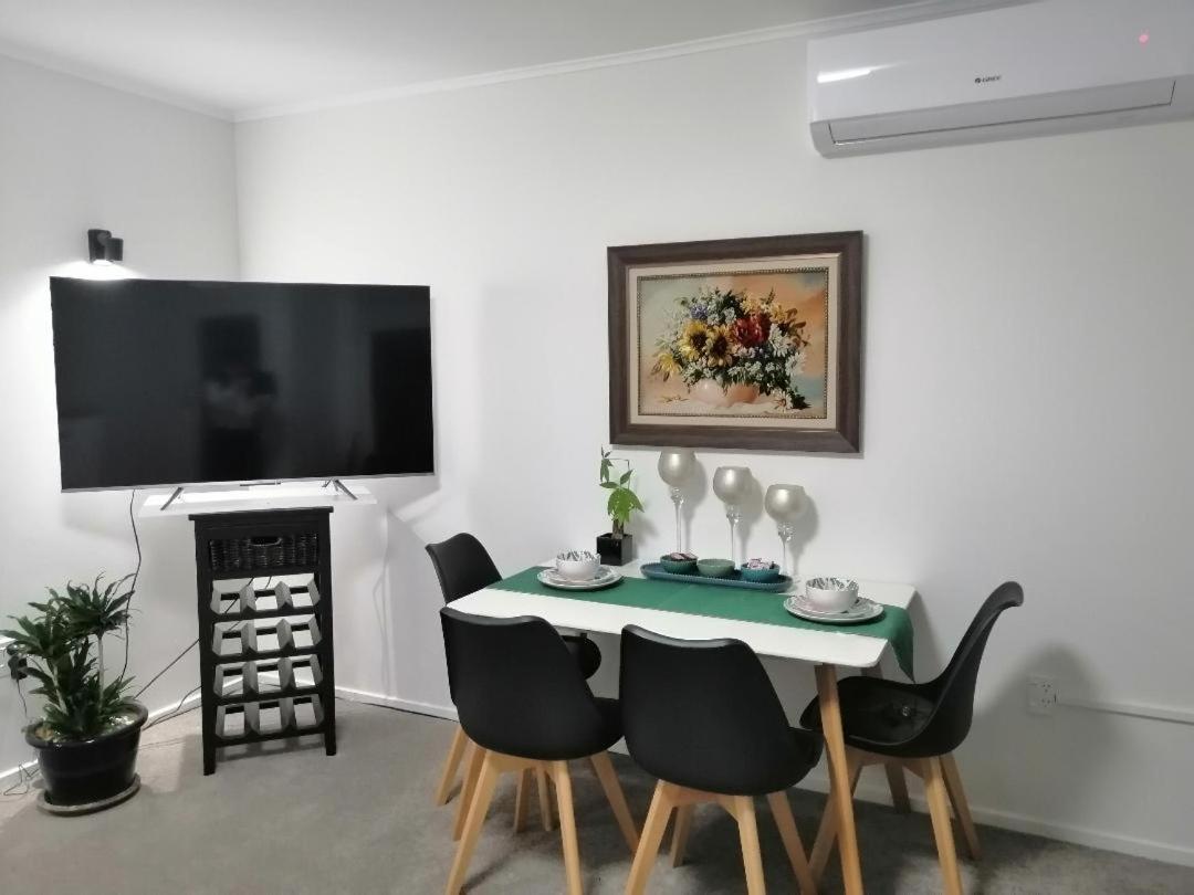 Centre Takapuna 2 Beds & Garage & Netflix Auckland Exteriör bild